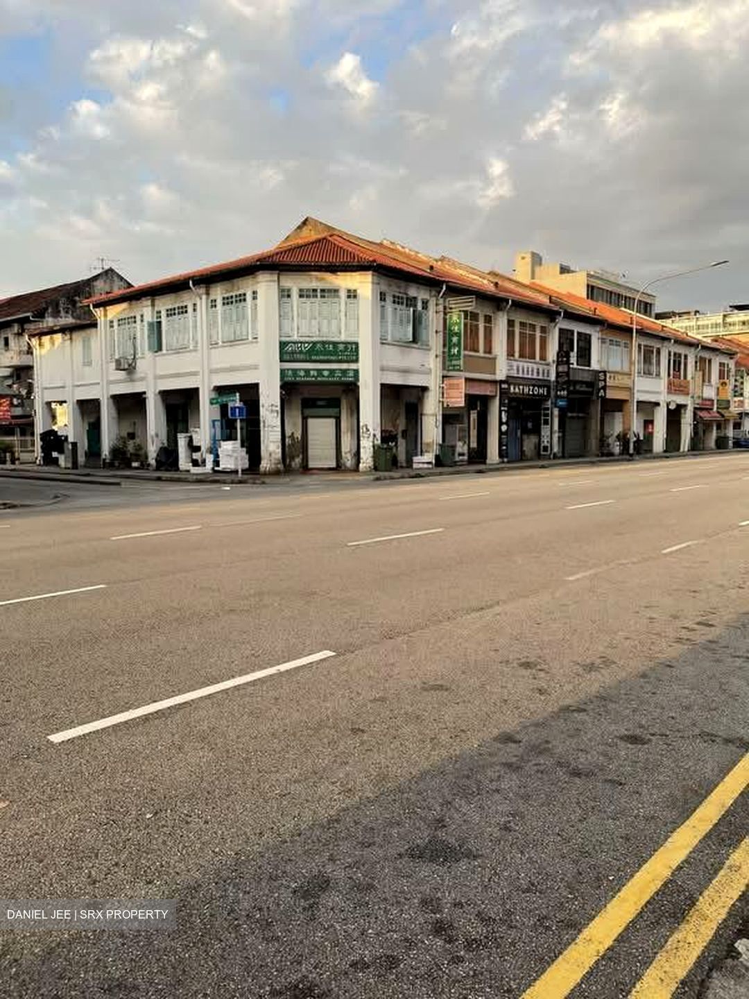 Geylang Road (D14), Shop House #549537401